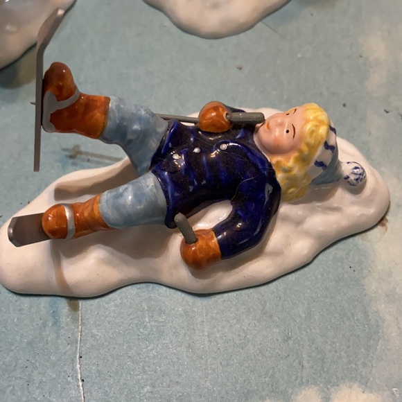 Dept 56 Original Snow Village Children 3 pieces - Picture 2 of 9